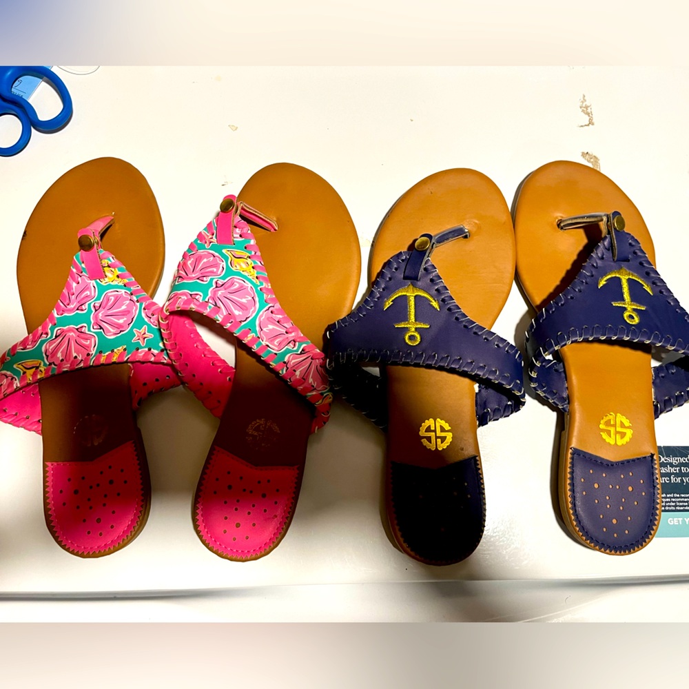 Simply Southern Thung "Shelly" And “Anchor” Beach Flip Flops Size 8 Lot